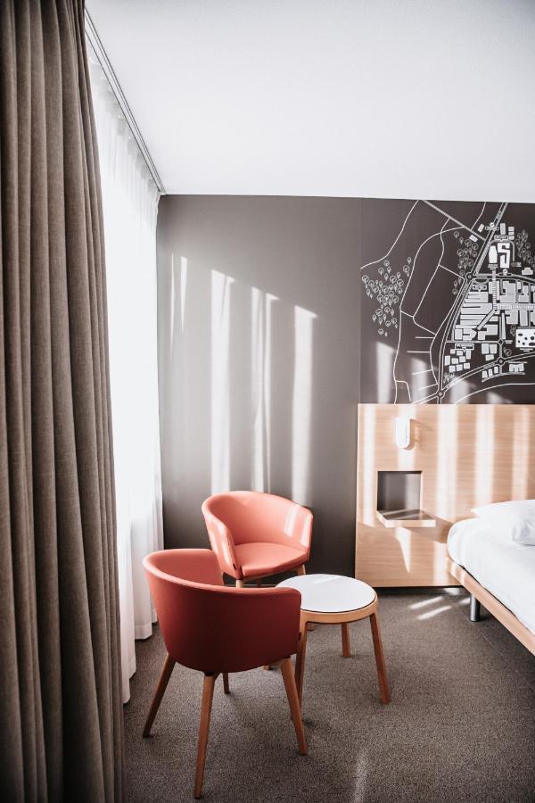 Swisstech Hotel Ecublens  Extérieur photo